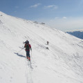 Keine andere Woche bietet soviel Abwechslung wie unsere beliebte und immer wieder neu ausgefeilte Skisafari quer durch die schönsten Dolomitengruppen im Südtirol: Pala-, Marmolata-, Sella-, Langkofel-, Fanes-, Cristallogruppe und die einmaligen 3-Zinnen.