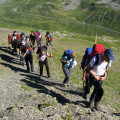 Hochtouren Clariden 3267m - Schärhorn 3294m 
Zwei klassische leichte Hochtouren in den Glarner Alpen. Vom Klausenpass aus erreichen wir den Clariden mit seinem leuchtenden, ewigen Eis in etwa 4 Stunden und steigen dann ab zur imposant gelegenen Planurahütte. Am Sonntag besteigen wir das markante Schärhorn. Weite Teile der Route führten über den eindrücklichen Gletscher. 