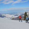 Leichte Schneeschuhtour: Die grandiose Rundsicht, die uns jedes mal von neuem überrascht, wenn wir im verschneiten Wald auf unserer gemütlichen Schneeschuhwanderung eine Lichtung erreichen, lässt uns immer wieder unsere Heimat bestaunen. Nach einer Pause im gemütlichen Bergrestaurant geht's weiter bis zum Fronalpstockhaus und von da an entweder den gleichen Weg zurück oder mit Taxi oder Postauto ins Tal.